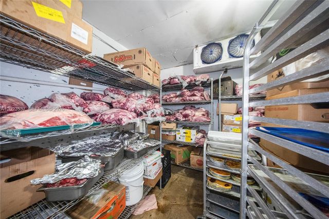 652 E 9th Street, Hialeah, FL 33010