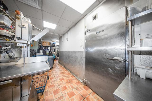 652 E 9th Street, Hialeah, FL 33010
