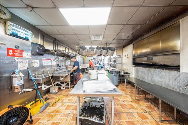 652 E 9th Street, Hialeah, FL 33010
