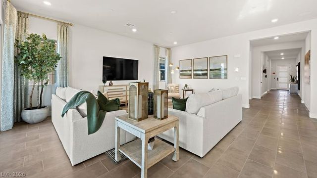 376 Tigullio Avenue, Henderson, NV 89011