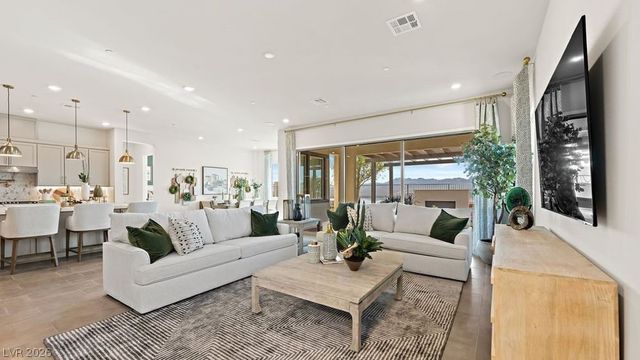 376 Tigullio Avenue, Henderson, NV 89011