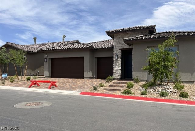 376 Tigullio Avenue, Henderson, NV 89011