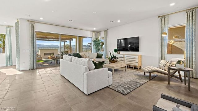 376 Tigullio Avenue, Henderson, NV 89011