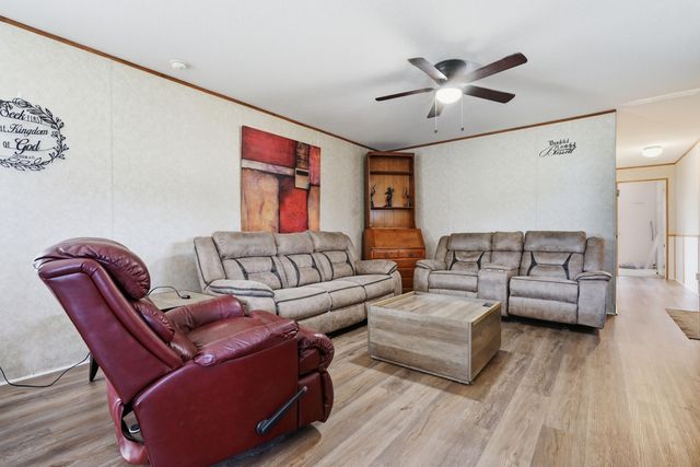 1442 Poplar Hill Drive, Ridgeville, SC 29472