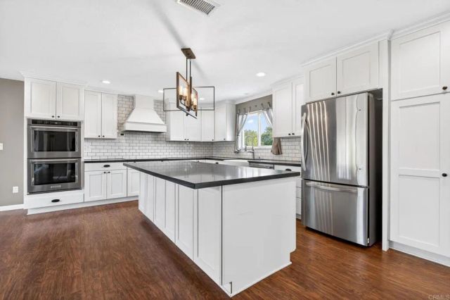 15475 Sierra Grande, Valley Center, CA 92082