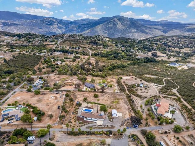 15475 Sierra Grande, Valley Center, CA 92082