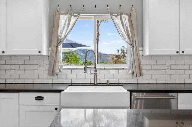 15475 Sierra Grande, Valley Center, CA 92082