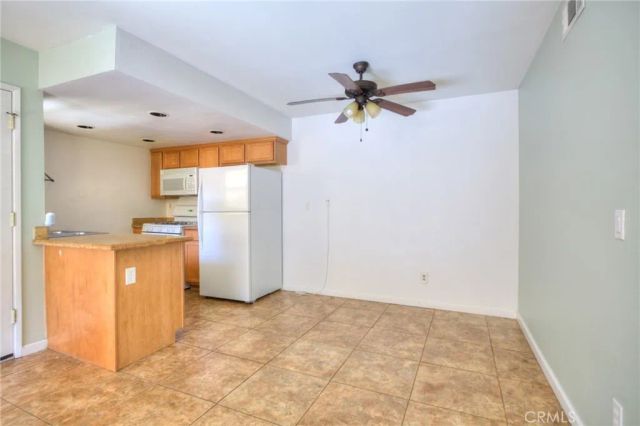 1116 W Blaine 203, Riverside, CA 92507