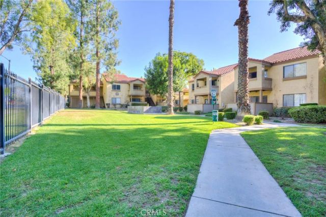 1116 W Blaine 203, Riverside, CA 92507