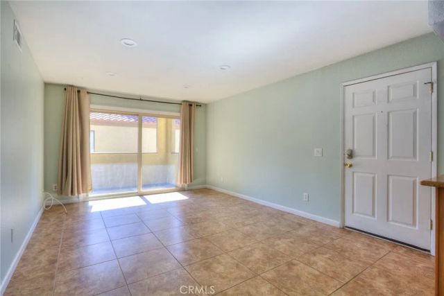1116 W Blaine 203, Riverside, CA 92507