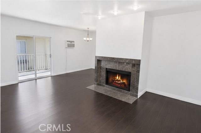 8641 Glenoaks Boulevard 225, Sun Valley, CA 91352