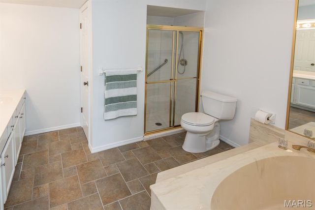 1010 Thoreau Court 301, St Louis, MO 63146