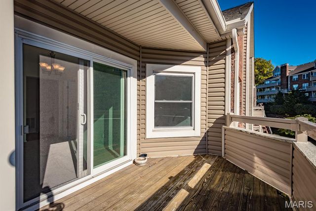 1010 Thoreau Court 301, St Louis, MO 63146