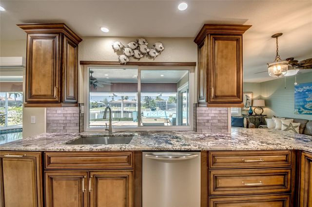 925 DON JUAN COURT, Punta Gorda, FL 33950