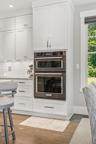 1 Mccarron Drive, Hampton, NH 03842