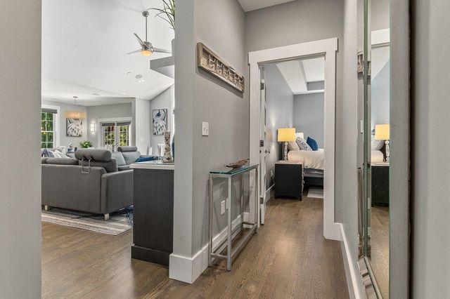 1 Mccarron Drive, Hampton, NH 03842
