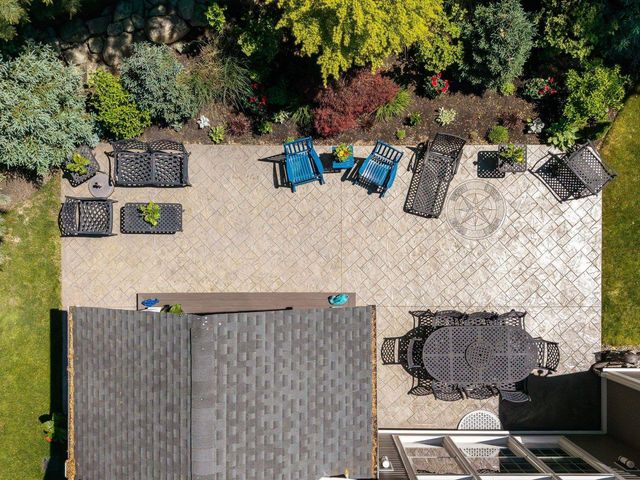 1 Mccarron Drive, Hampton, NH 03842