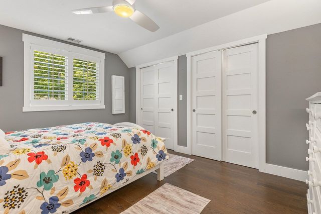 1 Mccarron Drive, Hampton, NH 03842