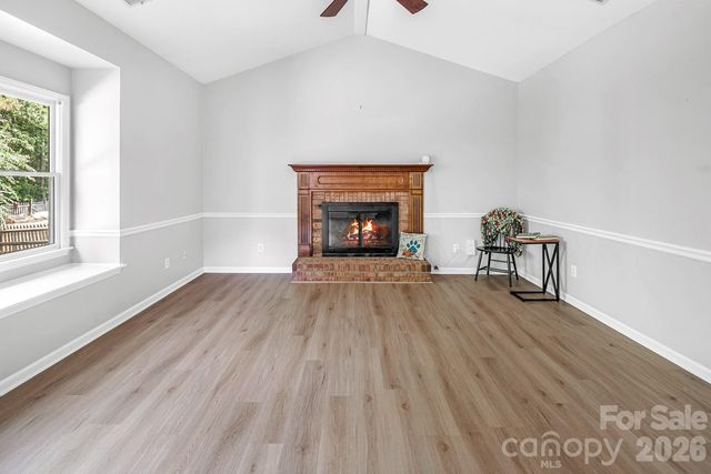 5016 Hickory Lake Lane, Matthews, NC 28105