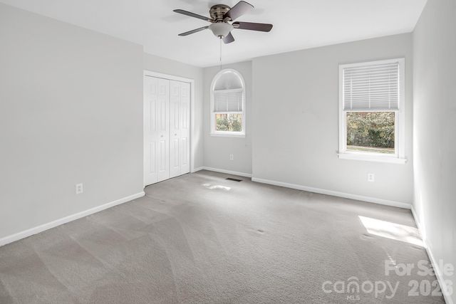 5016 Hickory Lake Lane, Matthews, NC 28105