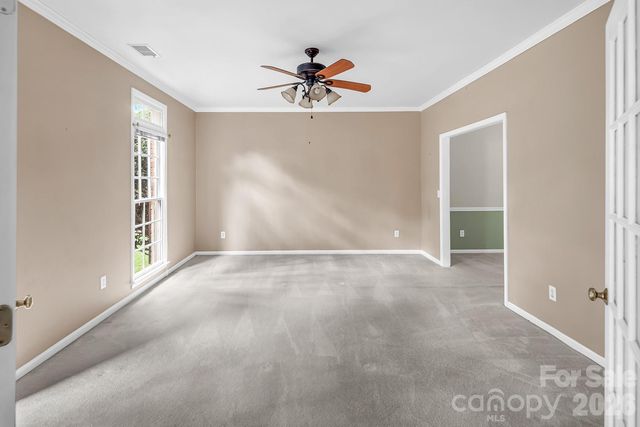 5016 Hickory Lake Lane, Matthews, NC 28105