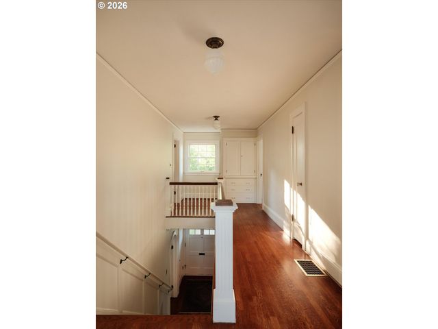 2504 Ne 35TH Ave, Portland, OR 97212