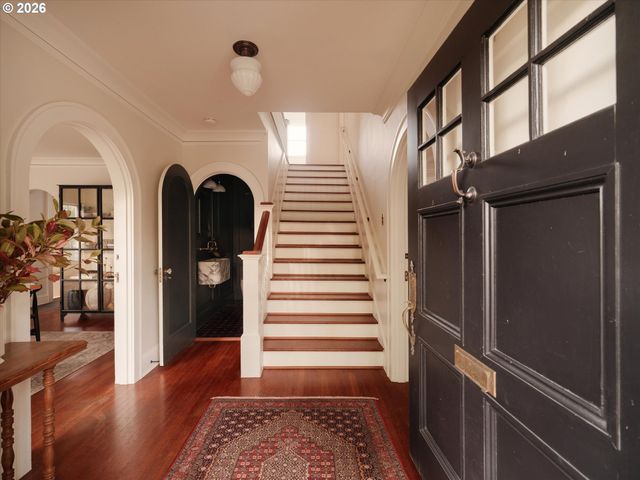 2504 Ne 35TH Ave, Portland, OR 97212