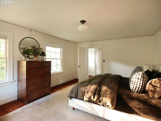 2504 Ne 35TH Ave, Portland, OR 97212