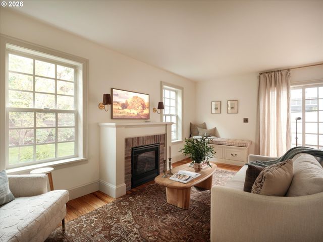 2504 Ne 35TH Ave, Portland, OR 97212