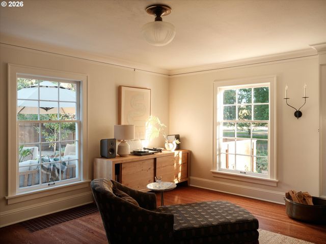 2504 Ne 35TH Ave, Portland, OR 97212