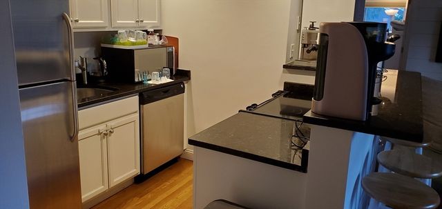 70 Park St 24, Somerville, MA 02143