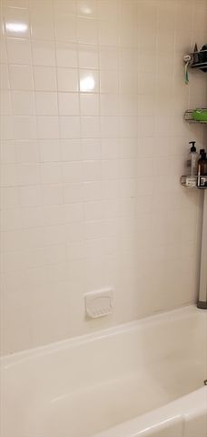 70 Park St 24, Somerville, MA 02143