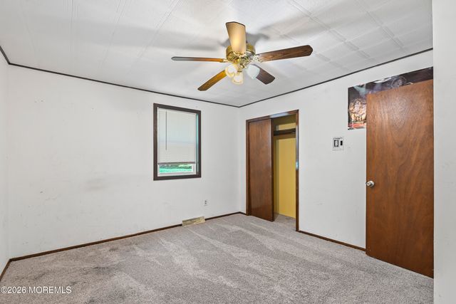 1813 Southampton Boulevard, Toms River, NJ 08757