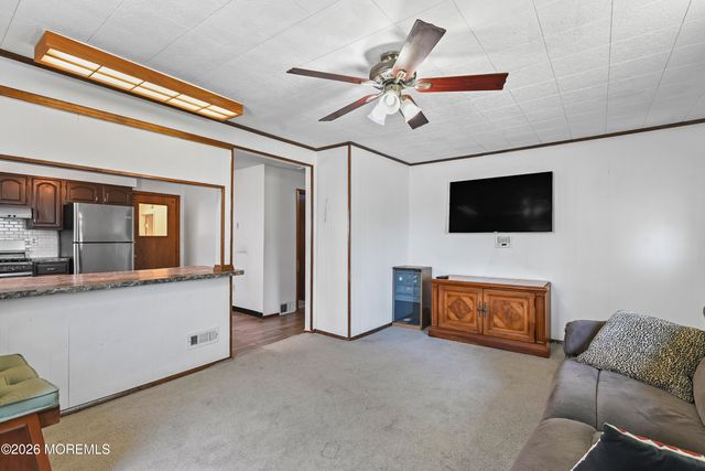 1813 Southampton Boulevard, Toms River, NJ 08757