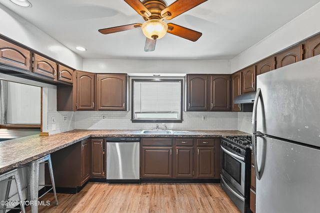 1813 Southampton Boulevard, Toms River, NJ 08757