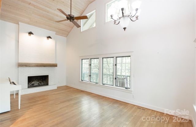 37 Geneva Circle 1/2, Franklin, NC 28734