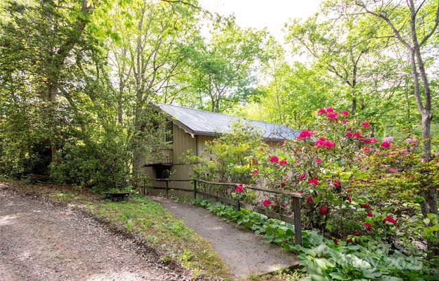 37 Geneva Circle 1/2, Franklin, NC 28734