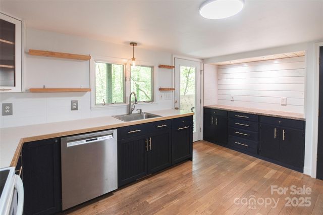 37 Geneva Circle 1/2, Franklin, NC 28734