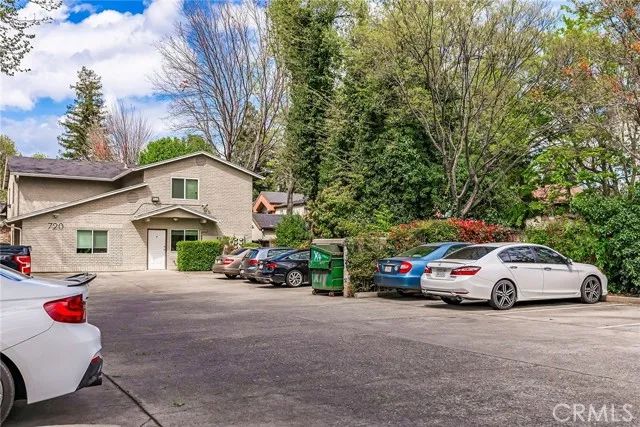 720 W 2nd Avenue, Chico, CA 95926