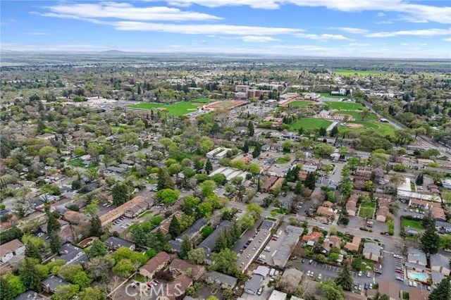720 W 2nd Avenue, Chico, CA 95926