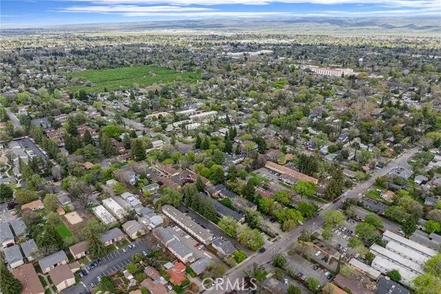 720 W 2nd Avenue, Chico, CA 95926
