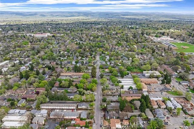 720 W 2nd Avenue, Chico, CA 95926