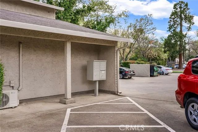 720 W 2nd Avenue, Chico, CA 95926
