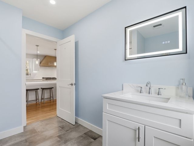65 Little Turnpike Rd, Shirley, MA 01464