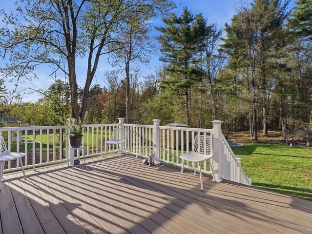 65 Little Turnpike Rd, Shirley, MA 01464