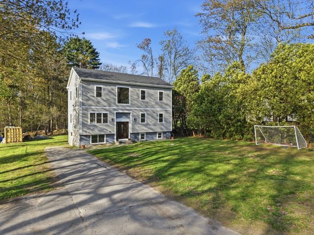 65 Little Turnpike Rd, Shirley, MA 01464