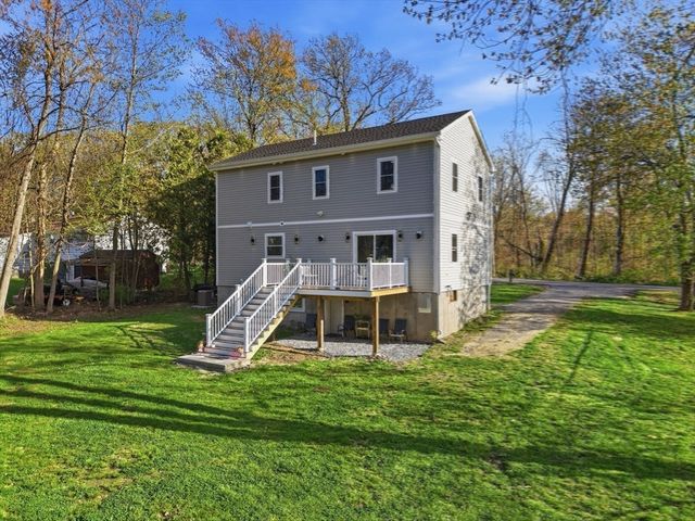 65 Little Turnpike Rd, Shirley, MA 01464