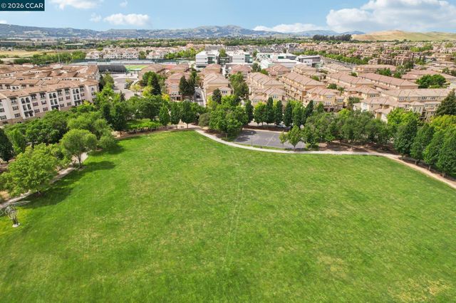 3240 Maguire Way 127, Dublin, CA 94568