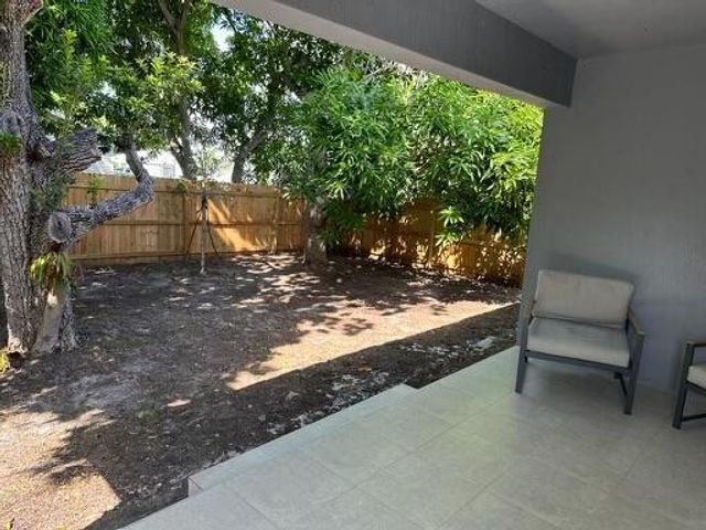 723 20TH Street, West Palm Beach, FL 33407