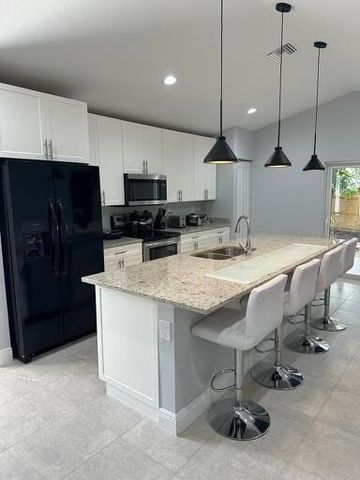 723 20TH Street, West Palm Beach, FL 33407